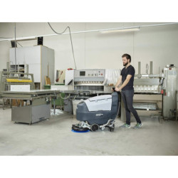 Nettoyage des sols autolaveuse Nilfisk SC351 B FULL PKG