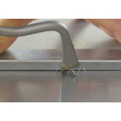 Griffe à zinc MOB 240 mm pour découpe de zinc