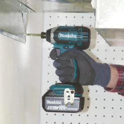 Visseuse à chocs LXT Makita DTD152Z 18 V Li-Ion - 165 Nm
