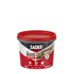 La colle à bois Sader: une fixation rapide et propre pour tous vos projets.