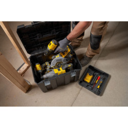 Coffre roulant grand volume Stanley manche télescopique L430 x H314 x P310 mm