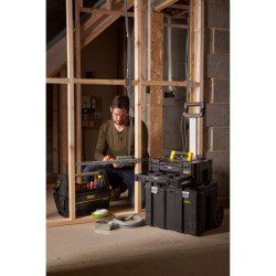 Coffre roulant grand volume Stanley manche télescopique L430 x H314 x P310 mm