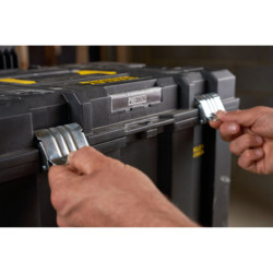 Coffre roulant grand volume Stanley manche télescopique L430 x H314 x P310 mm