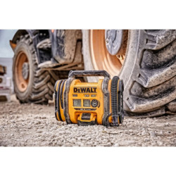 Gonfleur 2.4 bar DCC018N-XJ sans Batterie ni Chargeur