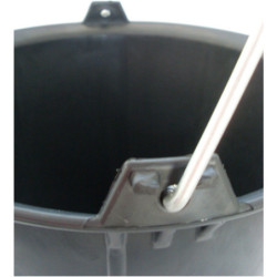 Seau taliagom renforcé à ergots Taliaplast 13 litres