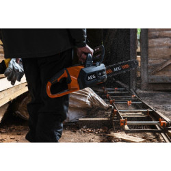 Tronçonneuse sans fil AEG ACS18B30 – 18V Brushless, guide 30 cm