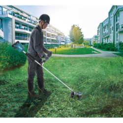 Makita DUR368LZ • Débroussailleuse 36 V (2×18 V) – LXT, Puissance & liberté sans fil | SuperQuincaillerie