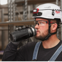 Gourde Packout Milwaukee 710 ml noire