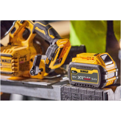 Scie circulaire XR 18V en coffret, sans batterie ni chargeur DCS573NT-XJ