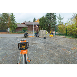 Pack laser rotatif simple pente FL 300HV-G EasyGRADE récepteur FR 50 trépied FS 20 et mire TN 14
