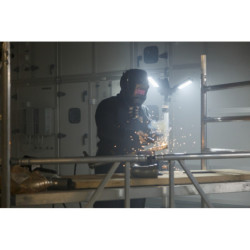 Projecteur chantier led 13050 Brennenstuhl Trépied 2.2m